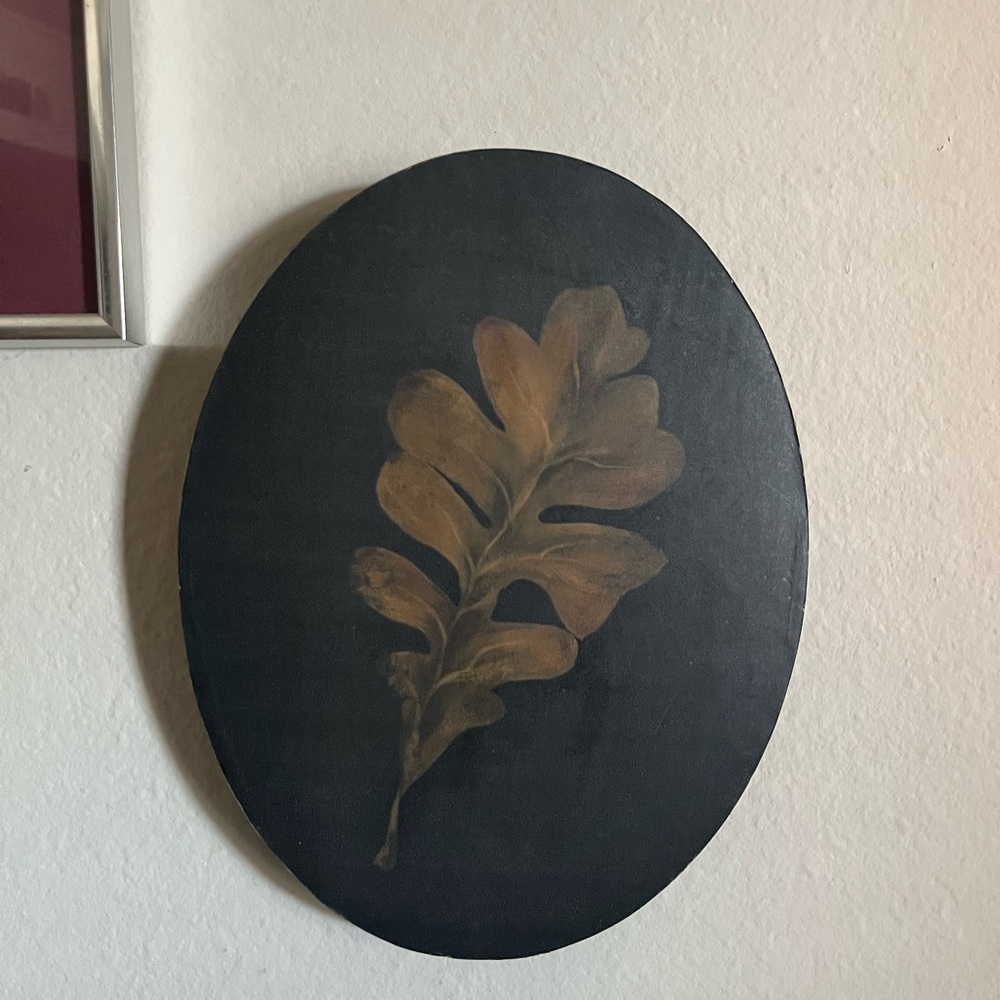Target Oval shape wood decor